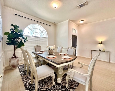 5822 Carta Valley Lane - Photo Thumbnail 10