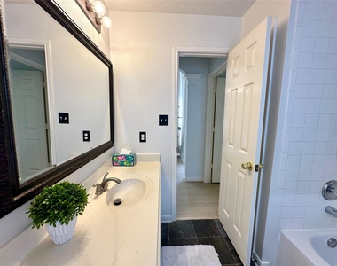 5822 Carta Valley Lane - Photo Thumbnail 26