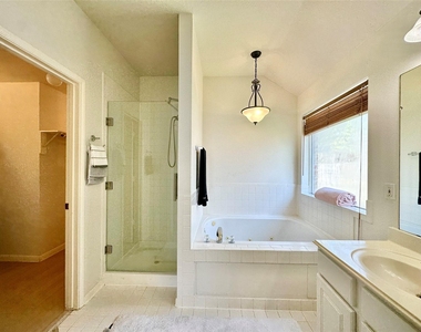 5822 Carta Valley Lane - Photo Thumbnail 22