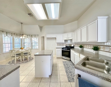 5822 Carta Valley Lane - Photo Thumbnail 14