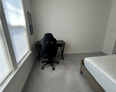 12109 Oxford Landing Drive - Photo Thumbnail 21