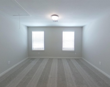 22808 Terrazzo Drive - Photo Thumbnail 15