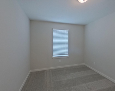 22808 Terrazzo Drive - Photo Thumbnail 10