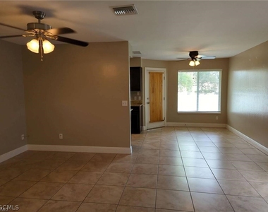 1503 Sw 48th Terrace - Photo Thumbnail 3