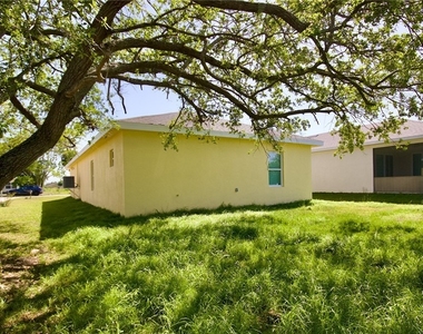 3433 Jeffcott Street - Photo Thumbnail 3