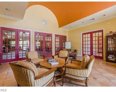 8341 Whiskey Preserve Circle - Photo Thumbnail 5