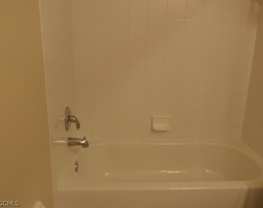 8341 Whiskey Preserve Circle - Photo Thumbnail 13