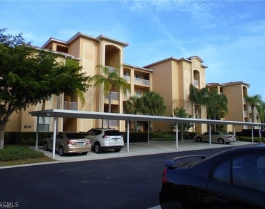 8341 Whiskey Preserve Circle - Photo Thumbnail 1