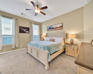 120 Buckeye Drive - Photo Thumbnail 10