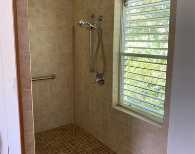16066 North Loop Drive - Photo Thumbnail 4