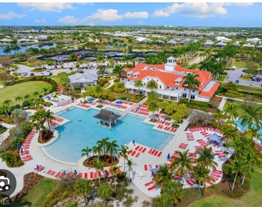 7289 Saona Court - Photo Thumbnail 14