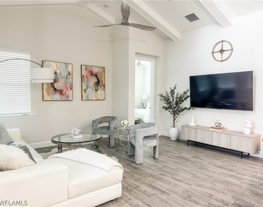 7289 Saona Court - Photo Thumbnail 1