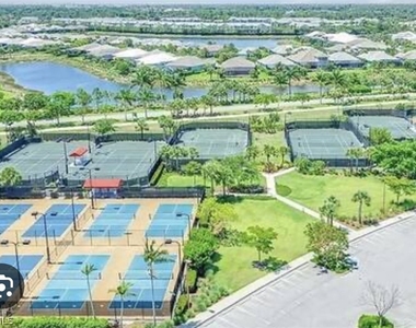 7289 Saona Court - Photo Thumbnail 15