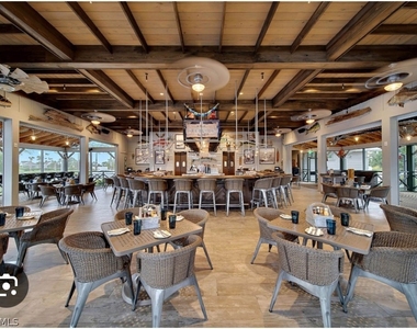 7289 Saona Court - Photo Thumbnail 16
