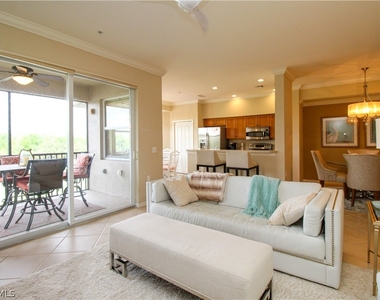 10313 Heritage Bay Boulevard - Photo Thumbnail 26