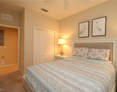 10313 Heritage Bay Boulevard - Photo Thumbnail 18