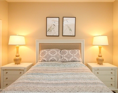 10313 Heritage Bay Boulevard - Photo Thumbnail 17