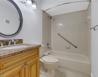 2130 Arbour Walk Circle - Photo Thumbnail 20