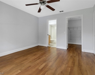 2130 Arbour Walk Circle - Photo Thumbnail 14