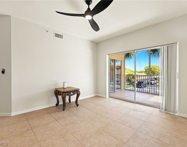 6401 Aragon Way - Photo Thumbnail 3