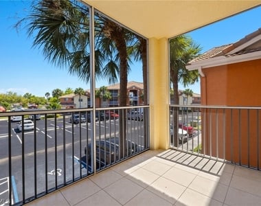 6401 Aragon Way - Photo Thumbnail 21