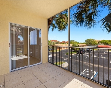 6401 Aragon Way - Photo Thumbnail 22