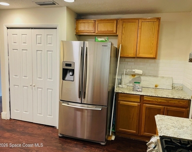2235 Macedo Road Ne - Photo Thumbnail 9