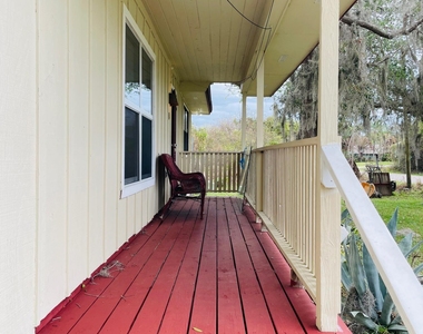 2235 Macedo Road Ne - Photo Thumbnail 2