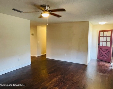 2235 Macedo Road Ne - Photo Thumbnail 6