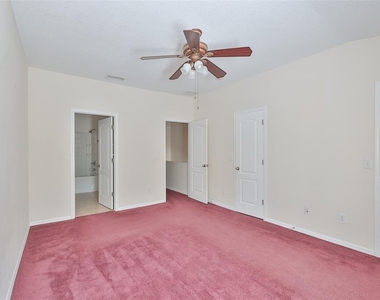 15843 Fishhawk View Drive - Photo Thumbnail 17