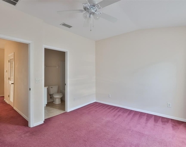 15843 Fishhawk View Drive - Photo Thumbnail 20