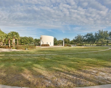15843 Fishhawk View Drive - Photo Thumbnail 38