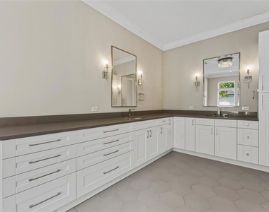 481 W Davis Boulevard - Photo Thumbnail 32