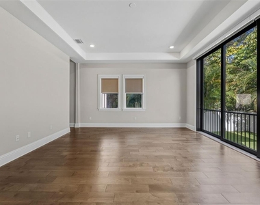 481 W Davis Boulevard - Photo Thumbnail 20