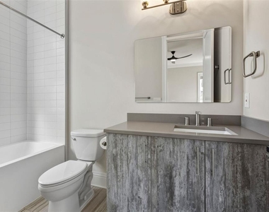 481 W Davis Boulevard - Photo Thumbnail 38