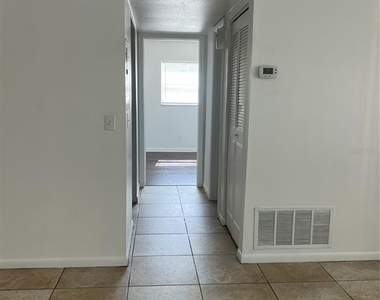 8701 4th Street N - Photo Thumbnail 9