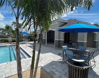 734 Stoney Point Circle - Photo Thumbnail 14