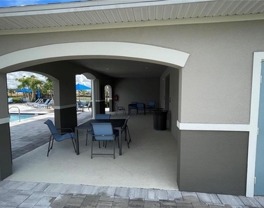 734 Stoney Point Circle - Photo Thumbnail 15