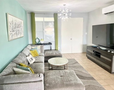 180 Palmas Drive - Photo Thumbnail 12