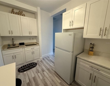 12245 Prairie Plantation Way - Photo Thumbnail 6
