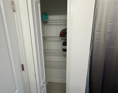 12245 Prairie Plantation Way - Photo Thumbnail 17