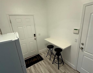 12245 Prairie Plantation Way - Photo Thumbnail 9