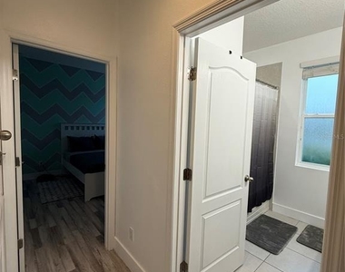 12245 Prairie Plantation Way - Photo Thumbnail 8