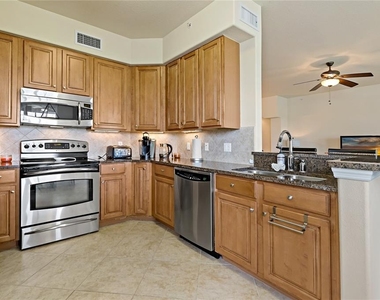 8312 Grand Estuary Trail - Photo Thumbnail 11
