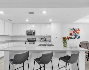 18028 Gawthrop Drive - Photo Thumbnail 16