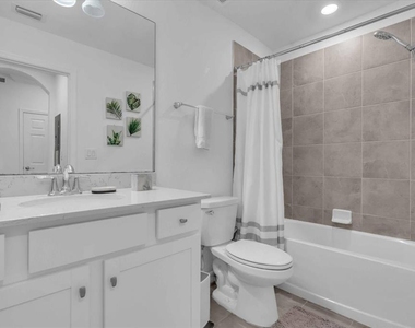 18028 Gawthrop Drive - Photo Thumbnail 10