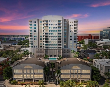 1771 Ringling Boulevard - Photo Thumbnail 1