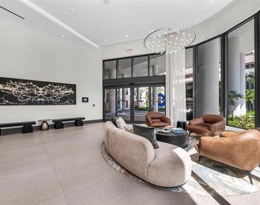 275 1st Avenue S - Photo Thumbnail 61