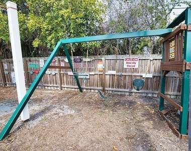 1 Caroll Circle - Photo Thumbnail 22