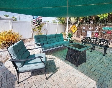 1 Caroll Circle - Photo Thumbnail 24